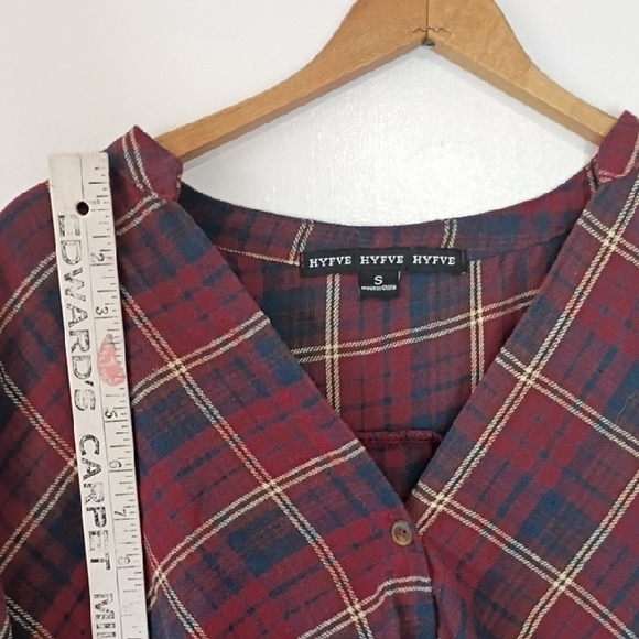Hyfve Hyfve Hyfve Plaid V-Neck High Lo Women's Small Top Wrap - Picture 6 of 9